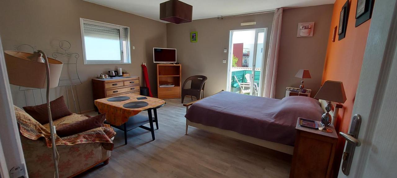 Chambre D'Hote Fleur De Potager Les Sables-d'Olonne Exterior photo